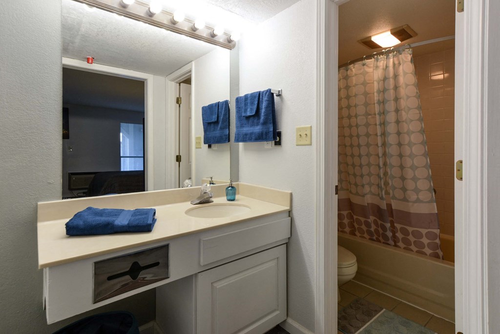 Plato's Cave Apartments, 3524 Keeter St., Branson, MO RentCafe